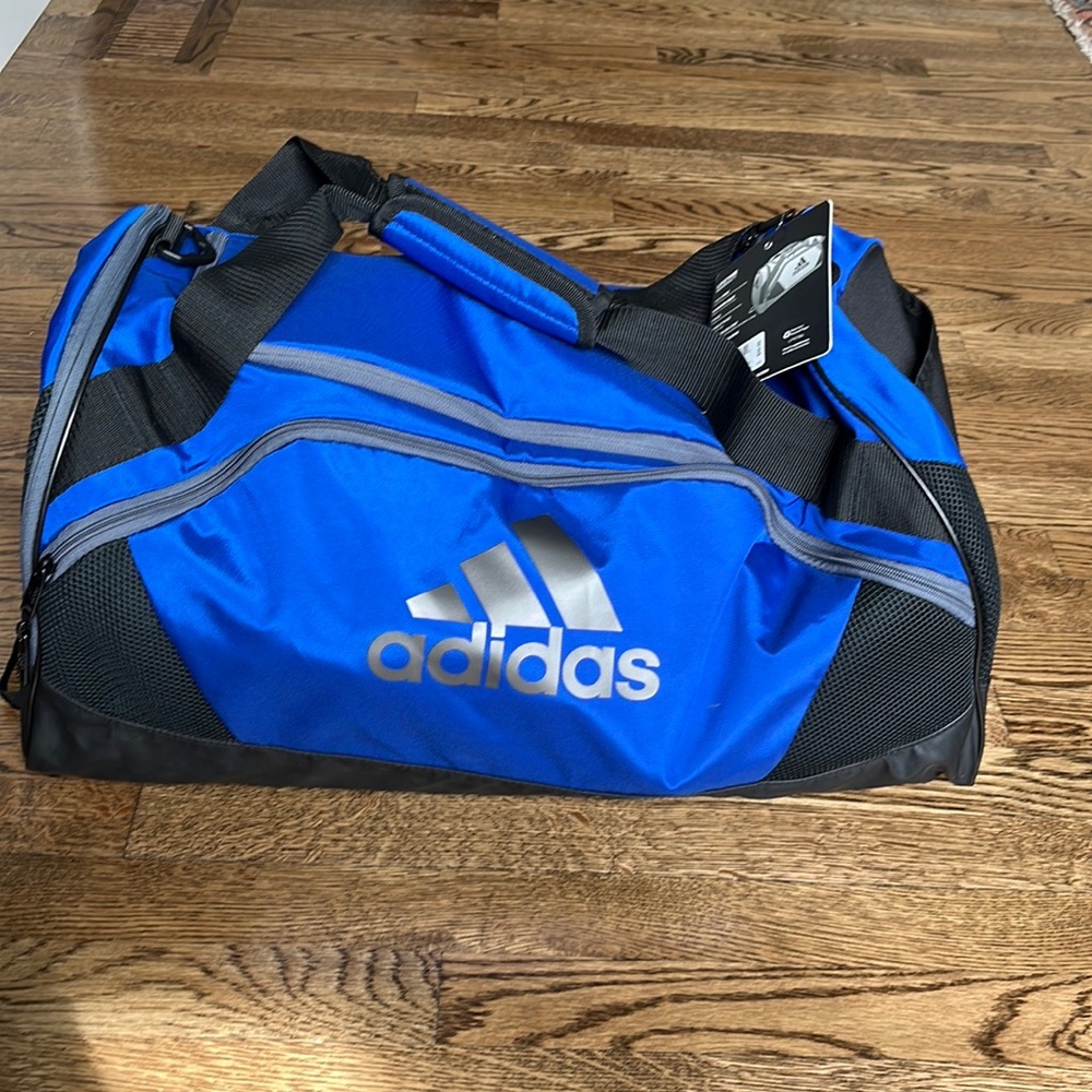 Adidas team issue II medium duffel. NWT